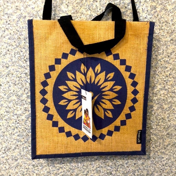 Freeset Woven Burlap Tote Bag - Picture 1 of 7